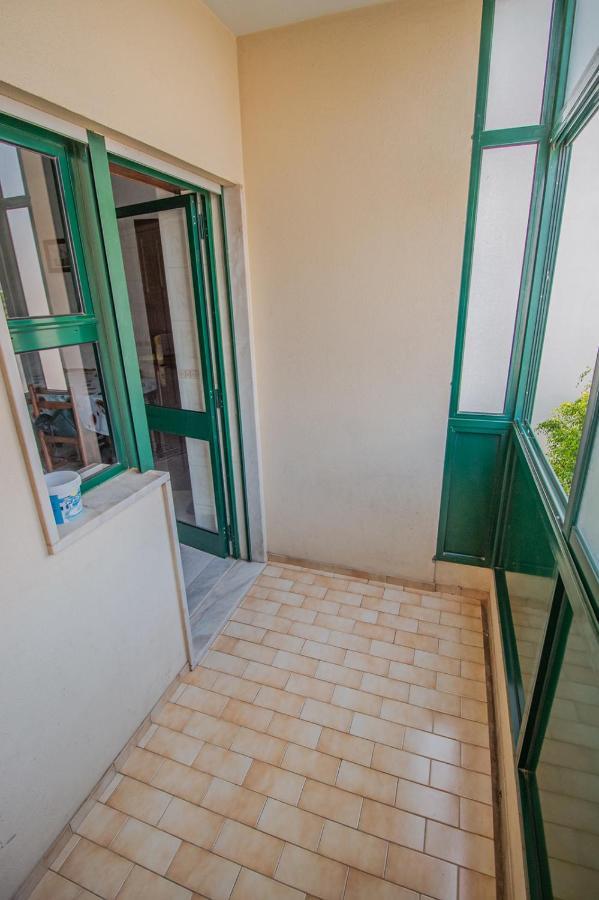 Charming Private Rooms In An Apartment A2 Penha - Faro Exterior photo
